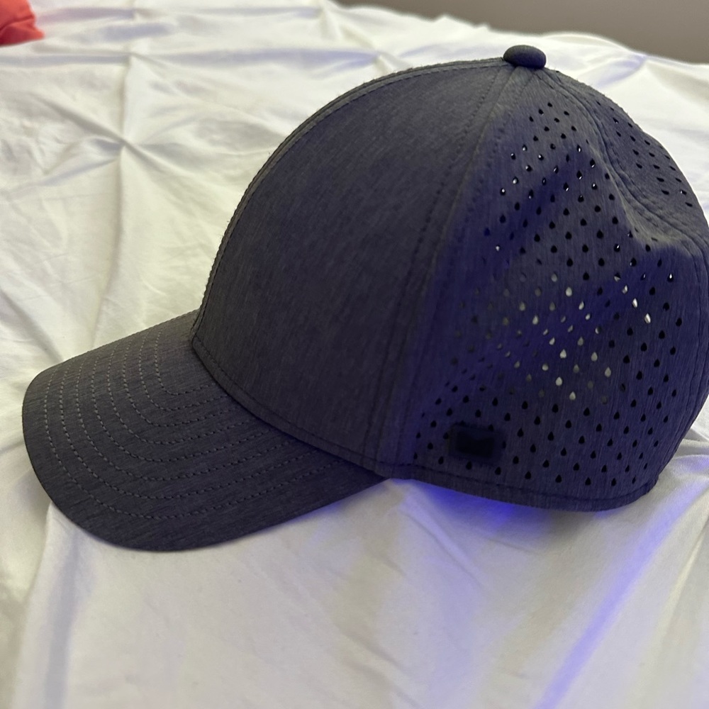 A-Game Hydro
Heather Charcoal / Classic